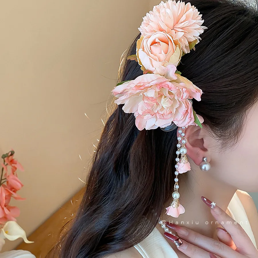 Exquisite Pink Fabrci Flower Hair Clips for Women's Sweet Long Tassel Hairpins Imitation Pearl Cheongsam Barrettes for Lover W image 5