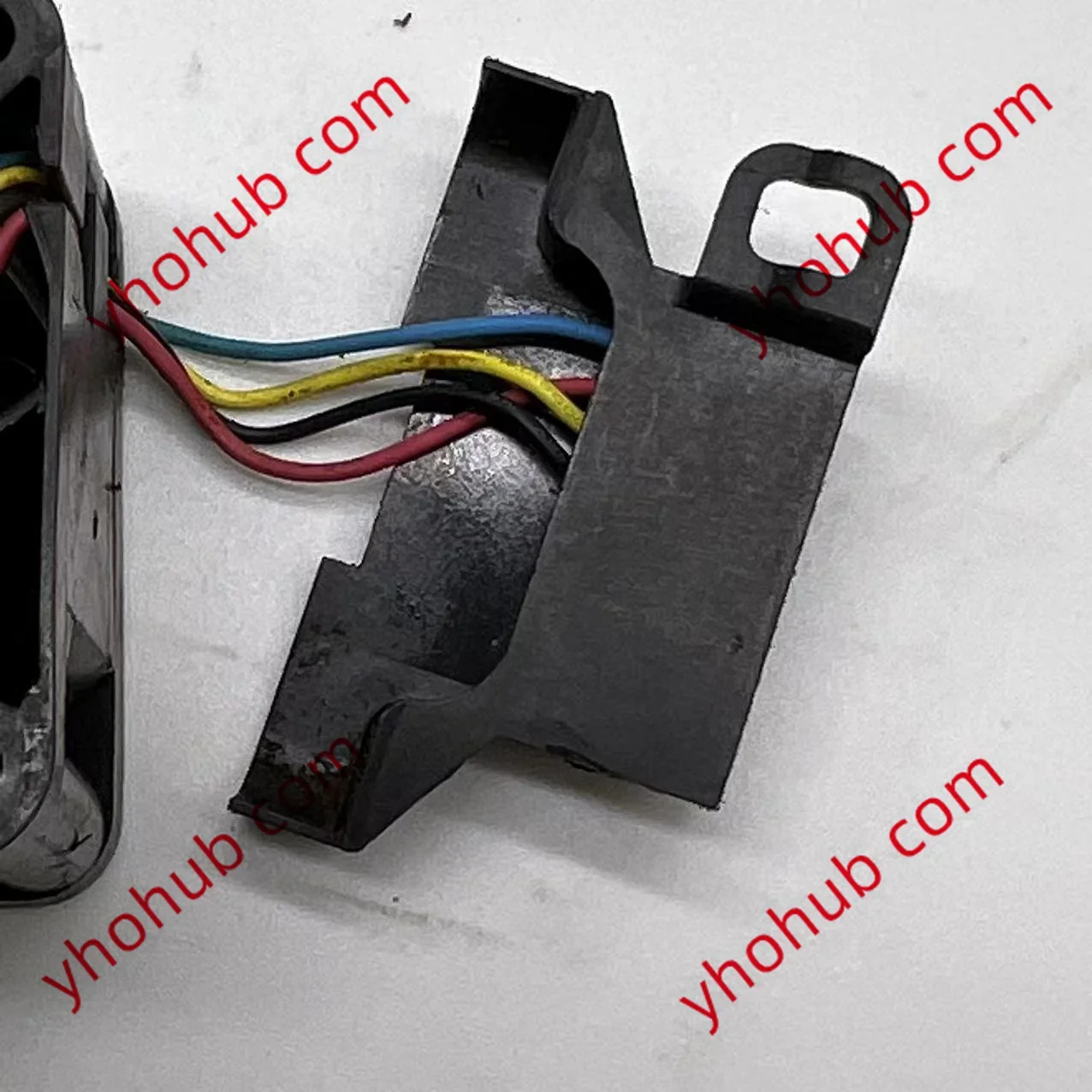 Nidec W40S12BGB5-07 DC 12V 0.42A 40x40x28mm 3-Wire Server Cooling Fan