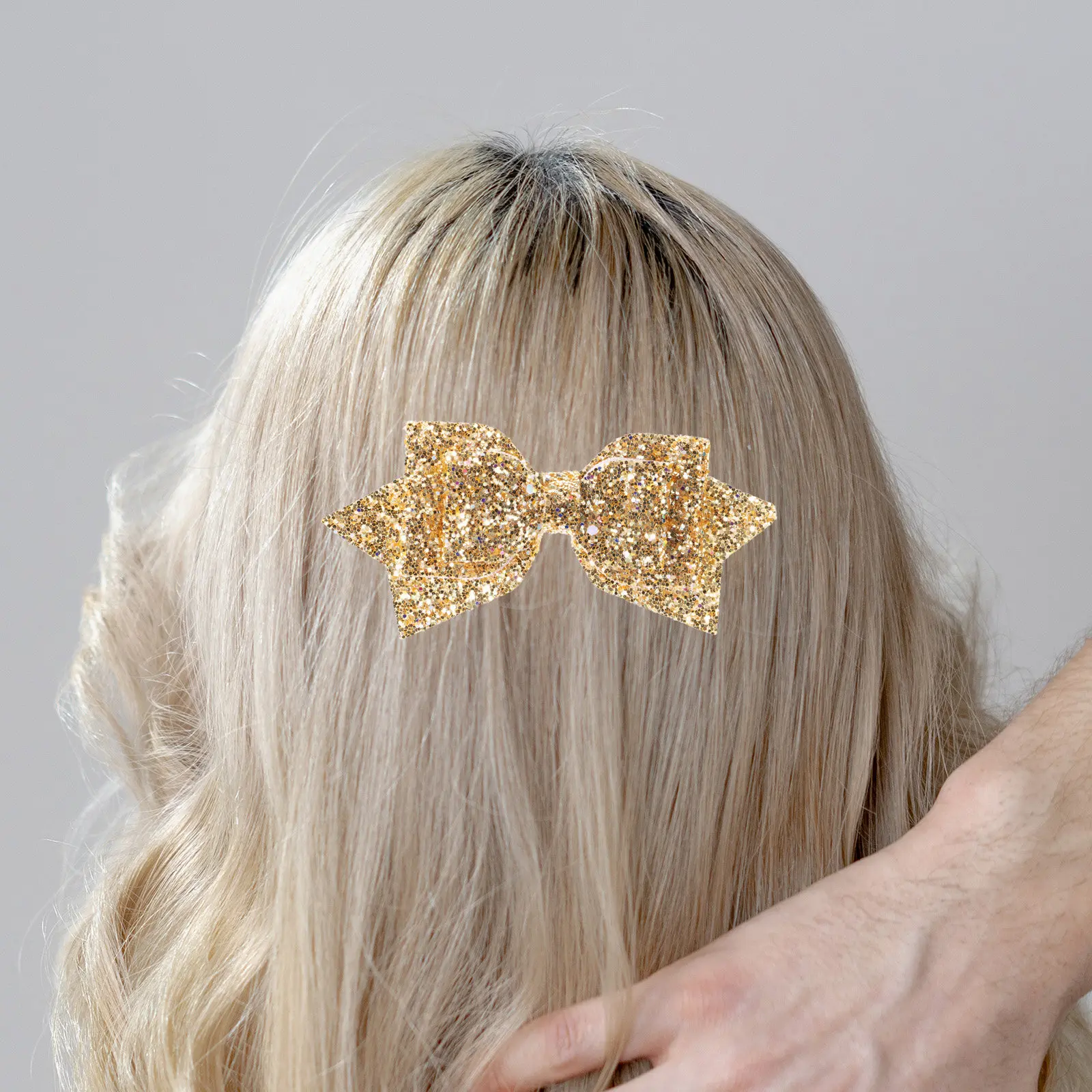 

2Pcs Sequin Hair Barrettes Eye Catching Fashion Sense Women Friends Family Sequin Hair Bow Clips Bow Bows for