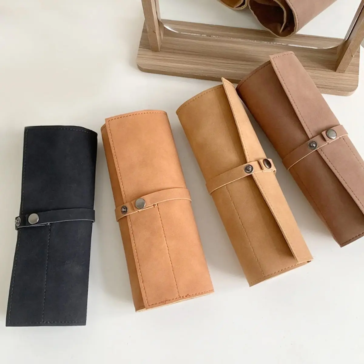 Watch Band Case Organizer,PU Leather Travel Watch Case Watch Roll Organizer,Watch Band Portable Storage Bag Orange