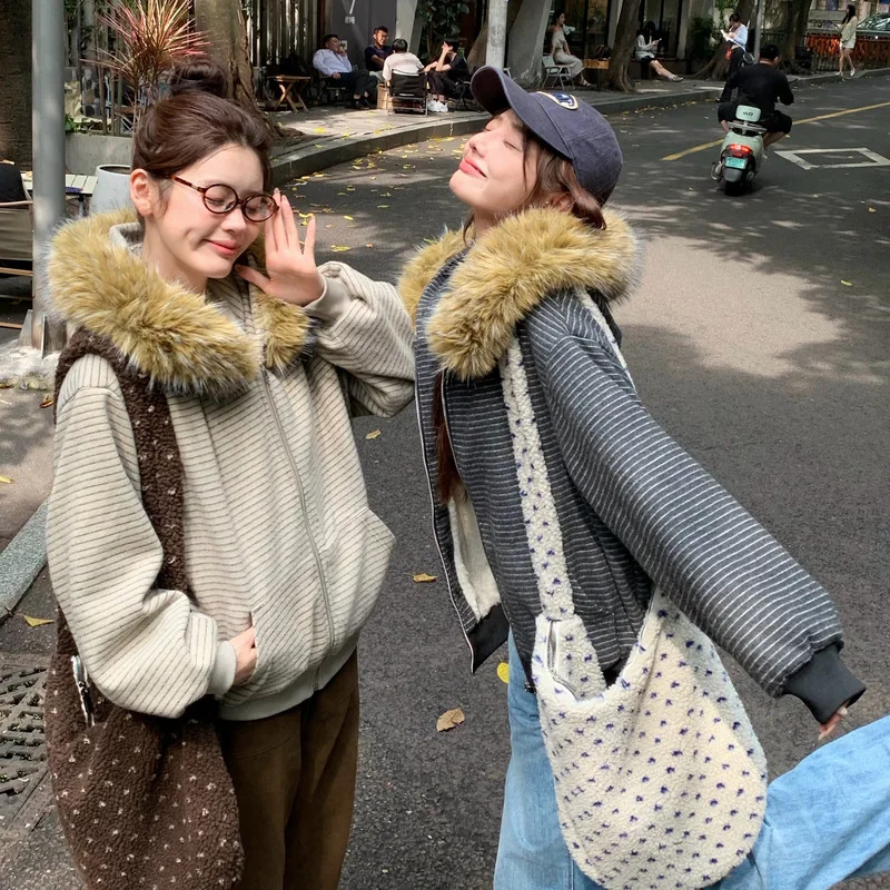 Women Autumn Winter Striped Hooded Faux Fur Trim Fleece Lined Jackets Loose Warm Zipper Windproof Pockets Short Female Outerwear