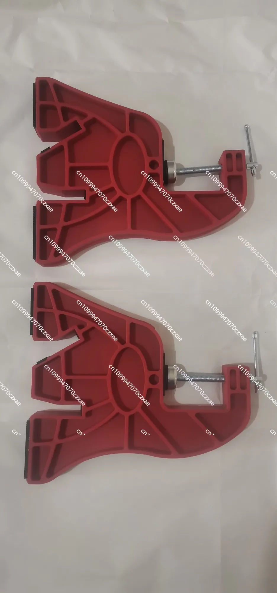 The Ski Single and Double Bench Vise Stand Is Stable and Durable, A Tool for Maintaining Snowboards
