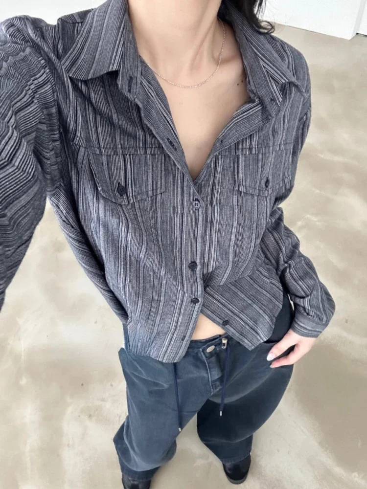 Blusa a rayas de estética Y2k para mujer, camisa informal ajustada con una hilera de botones, camisa Grunge Harajuku para oficina, ropa de calle para mujer, Blusas
