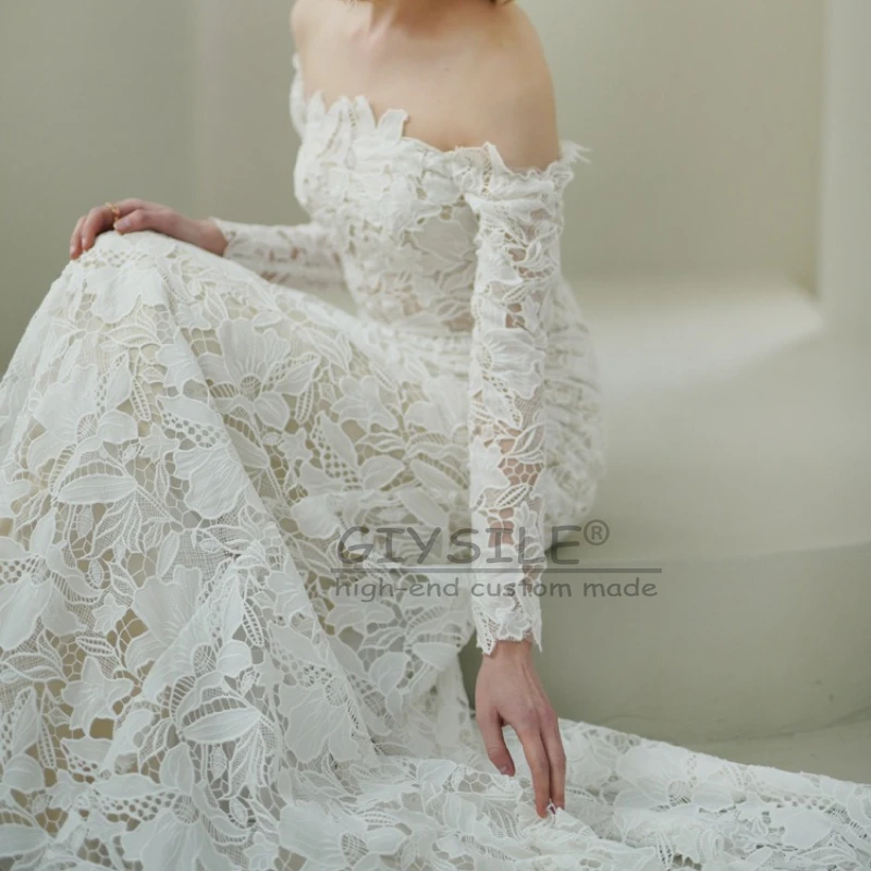 

GIYSILE Customized French Lace Elegant Wedding Dresses One Shoulder Long Sleeved Mermaid Tail Bride Photo Shoot Wedding Gowns