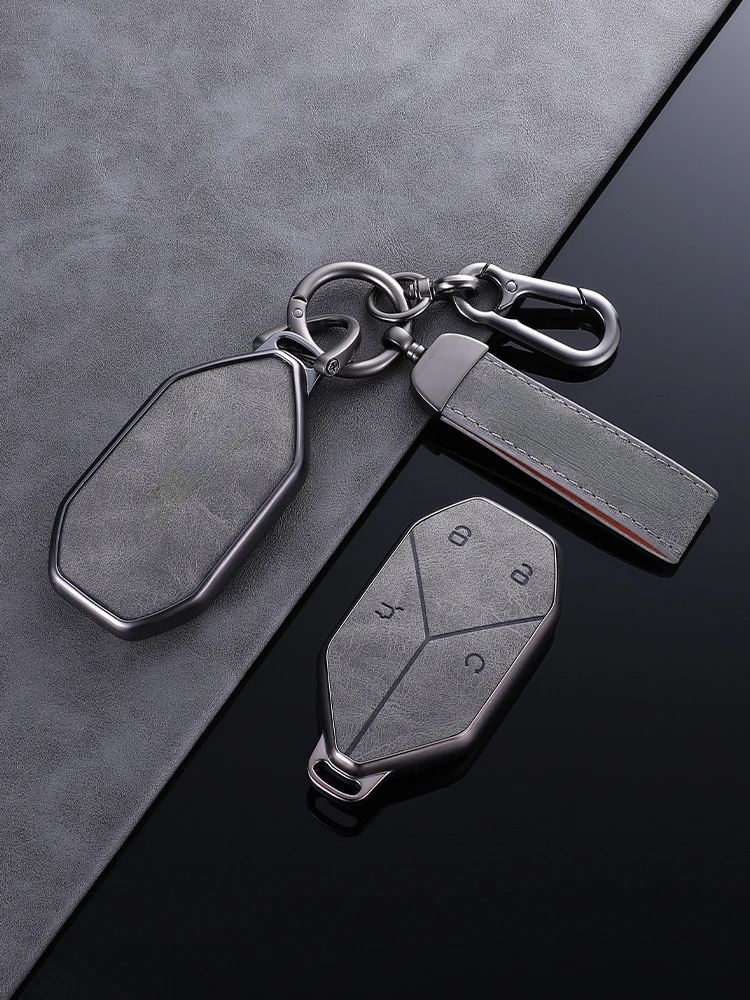 Suitable For BYD Leopard 5 2023 Simple Style Handmade Grey Leather + TPU Car Remote Key Case Cover