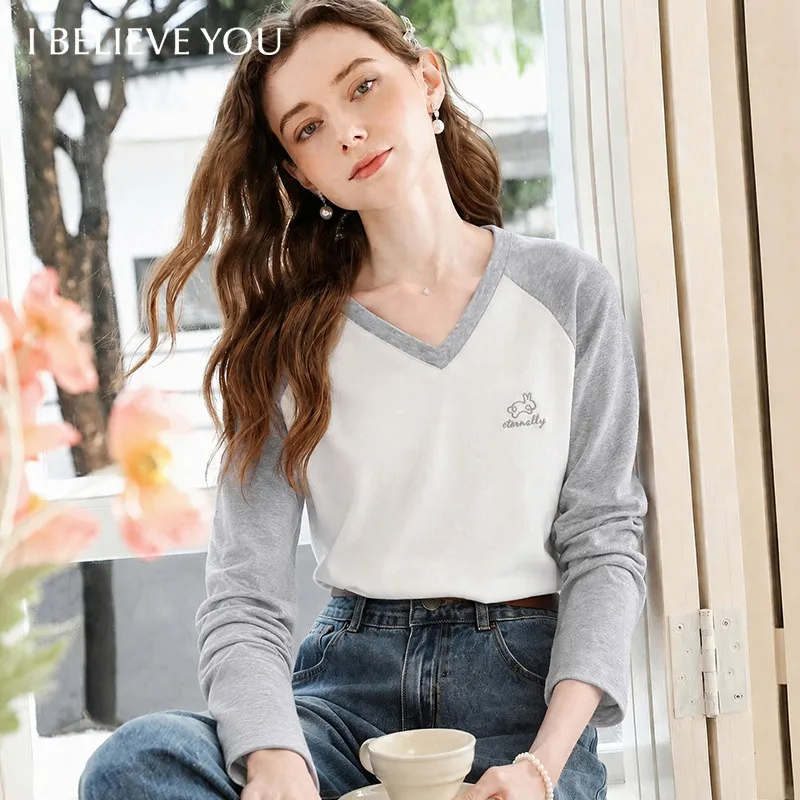 I BELIEVE YOU Long Sleeve T-Shirts 2026 Autumn White Grey Contrast V Neck Tees Raglan Sleeve Embroidery Casual Top 2263016545