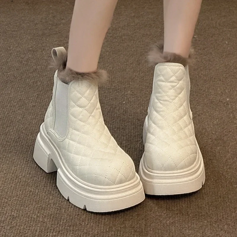 

2024 Winter New Snow Boots for Women Chunky Heel Thick Bottom Chelsea Boots Round Head Women Padded Thickening Warm Cotton Boots