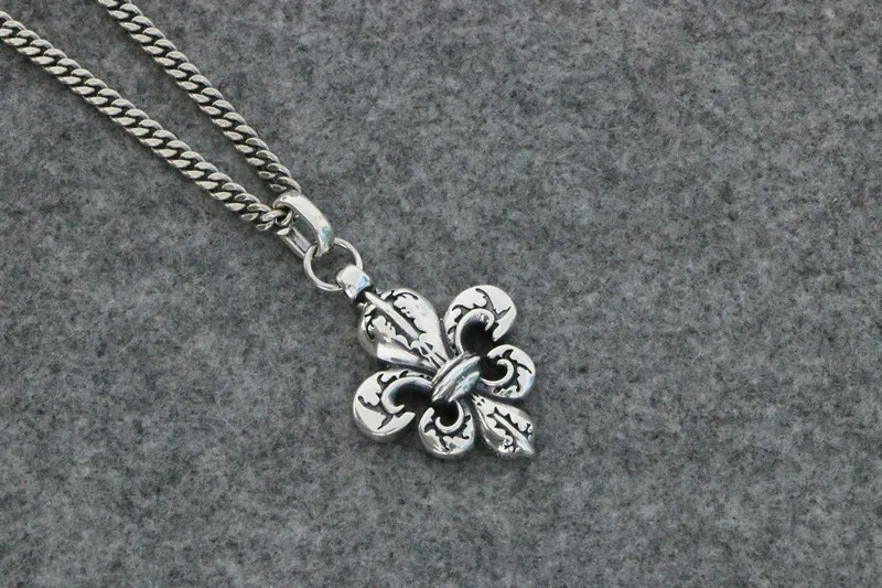 S925 Sterling Silver Cross Children's Military Flower Pendant Vintage Personalized Trend Fashion Hip Hop Rock Necklace Hip Hop S