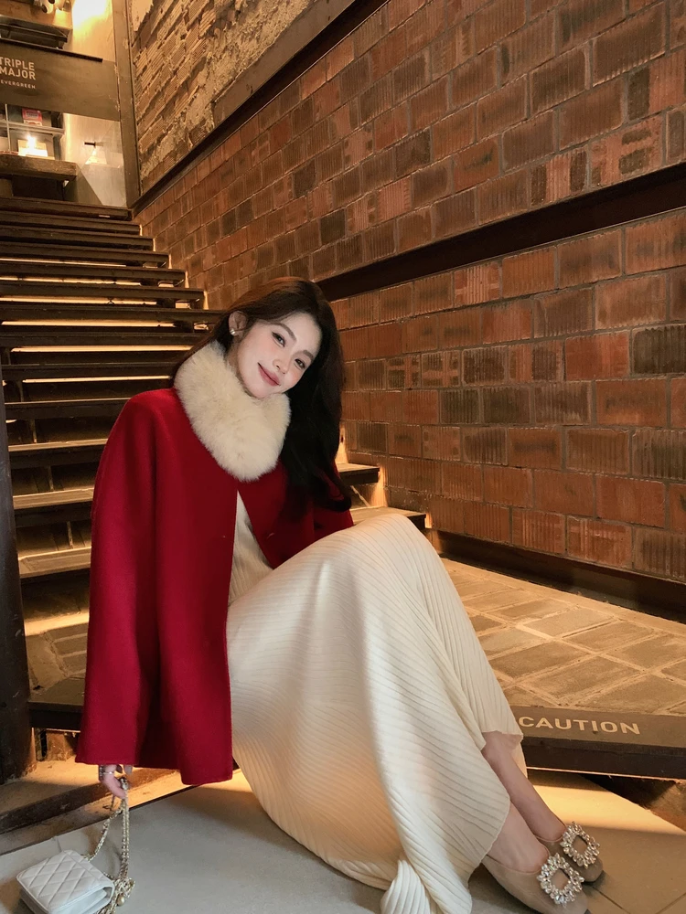 

Ele Fur Collar Woolen Coat for Women Red Aosphere Feeling Winter Outerwear round Ne Pure E-commerce S