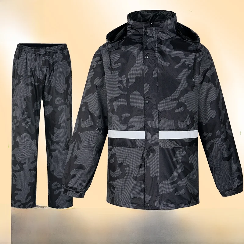 

Camouflage Raincoat Set Thiened Double Layer Men's Fiing Rainwear Full Body Waterproof with Large Brim Hat Separate Design