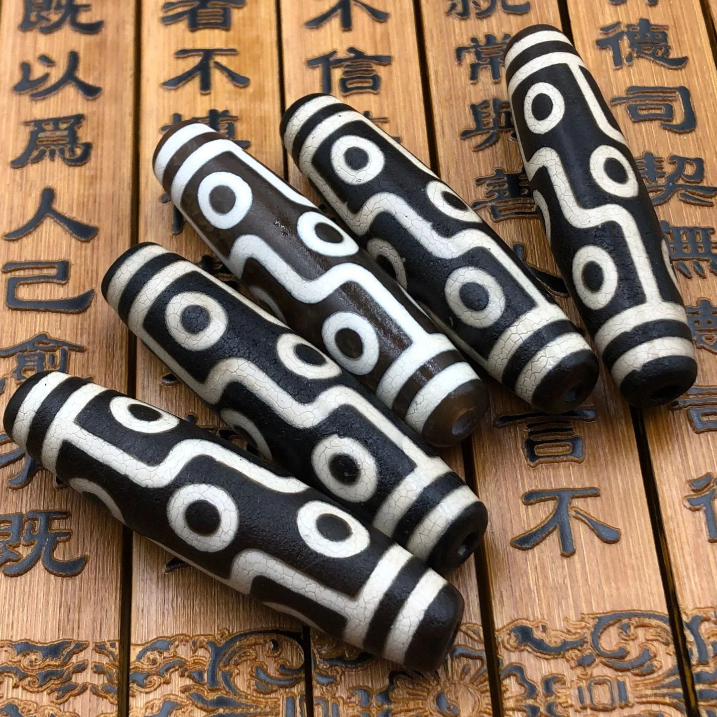 1pc Natural Tibetan Agate Dzi Beads Gift Vajra/Lotus Master 3eyes 56x14mm For Jewelry Making Diy Necklace Bracelet Accessory