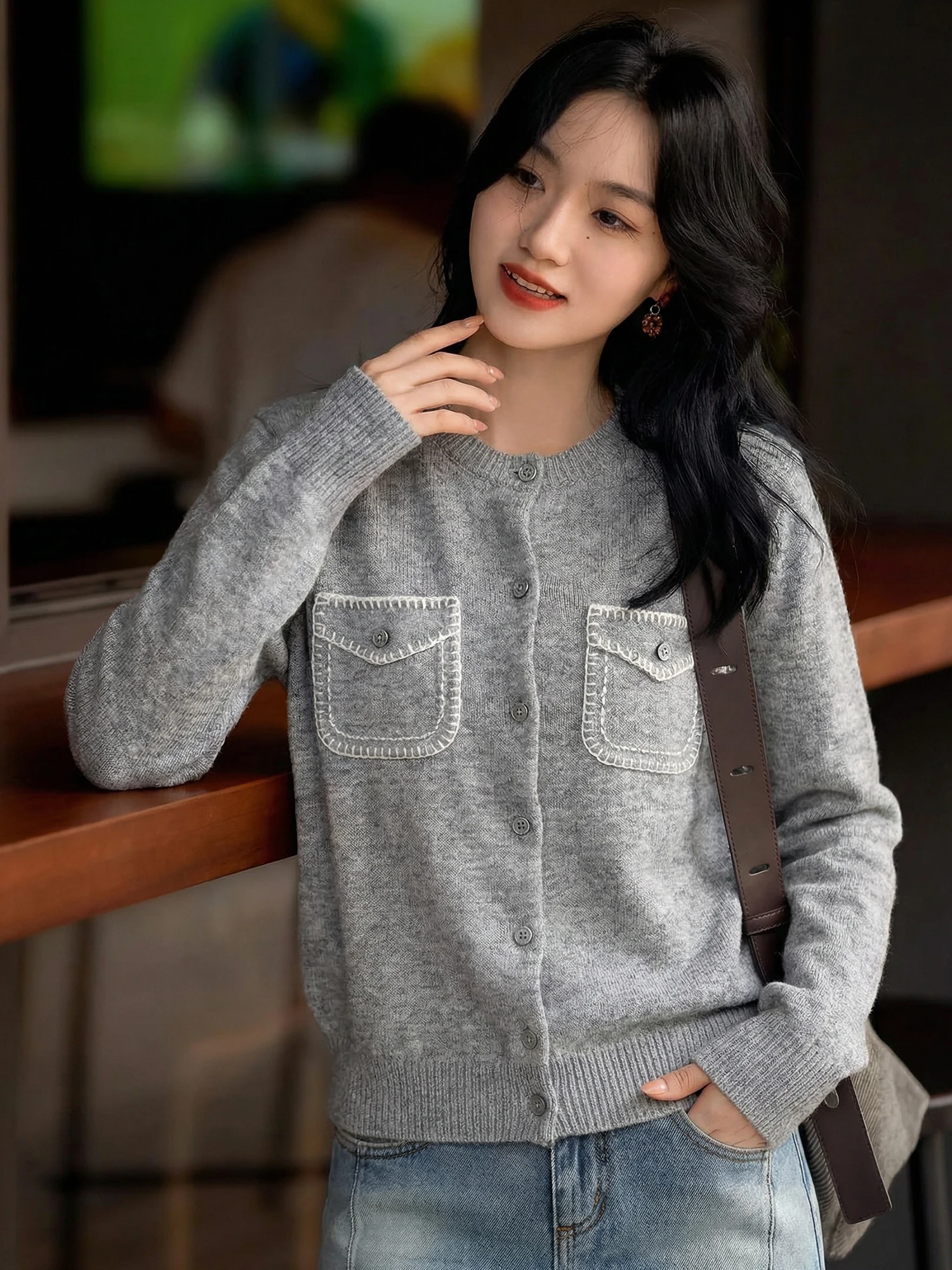 

Женский вязаный кардиган mat Sle Double ket Camere: модный, стройнящий, универсальный, омолаживающий эффект, весенняя коллекция