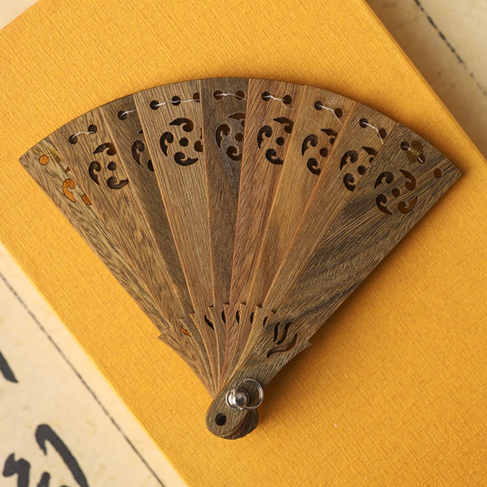 مروحة صغيرة سيارة قلادة الخشب مروحة قابلة للطي ديكور المفاتيح سحر شنقا نامور الفنون الحرف جرس ريترو ستايل