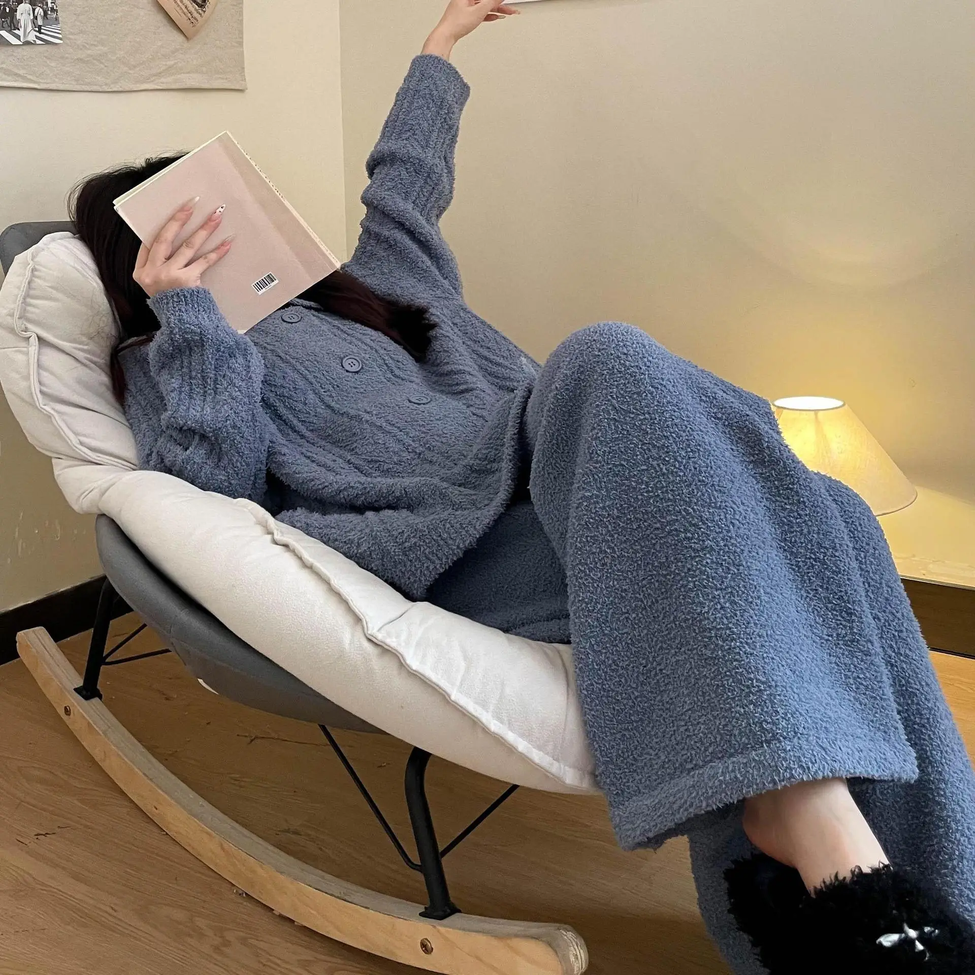 

Шикарный флисовый пижамный комплект для женщин, 2026, зимняя толстая теплая одежда для сна, мягкая плюшевая одежда для отдыха, синяя домашняя одежда в стиле ретро, ночная одежда