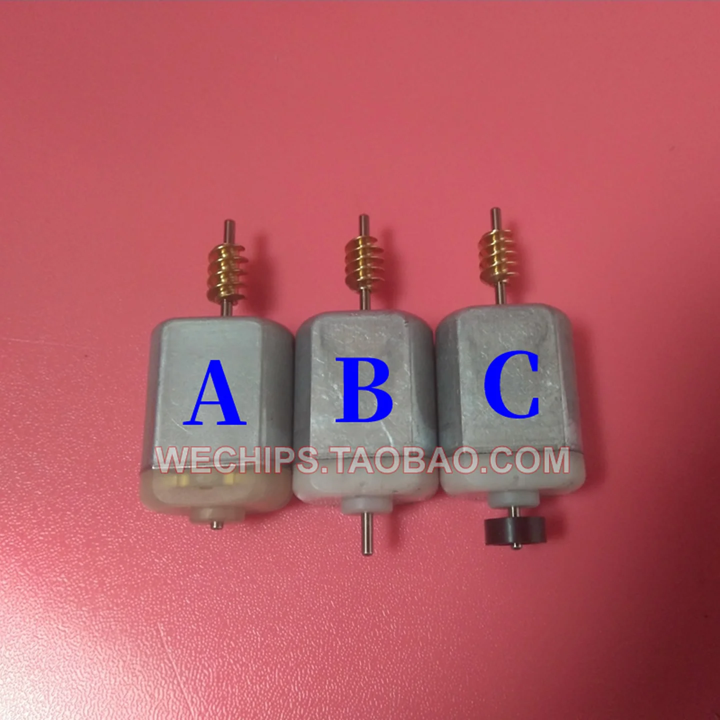 

1pcs For Mercedes-Benz E300 C200 GLA200 GLC260L A180 Rear Emblem Camera Flip Cover Motor
