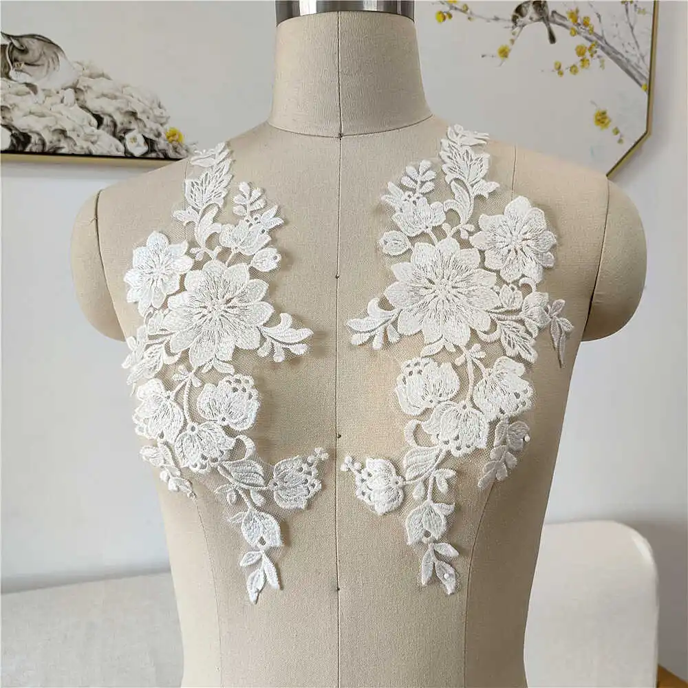 Flower Embroidered Lace Applique, Sewing Collar for Wedding Dress, DIY Costume Show, Off White, 32x14cm, 1 Mirror Pair