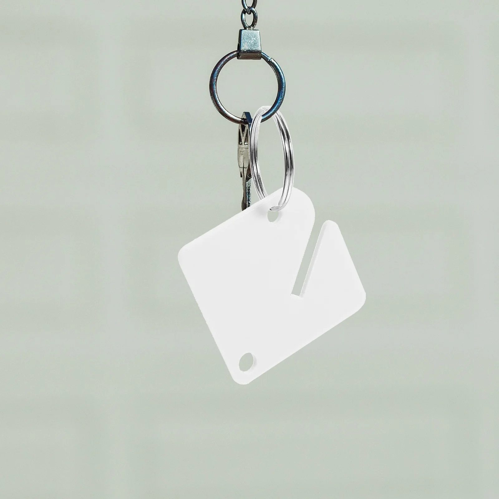 

60Sets Blank Acrylic Key Tags Labels Zinc Alloy Keychain Accessories for Rental Business Personal Use Mark Parking Spots