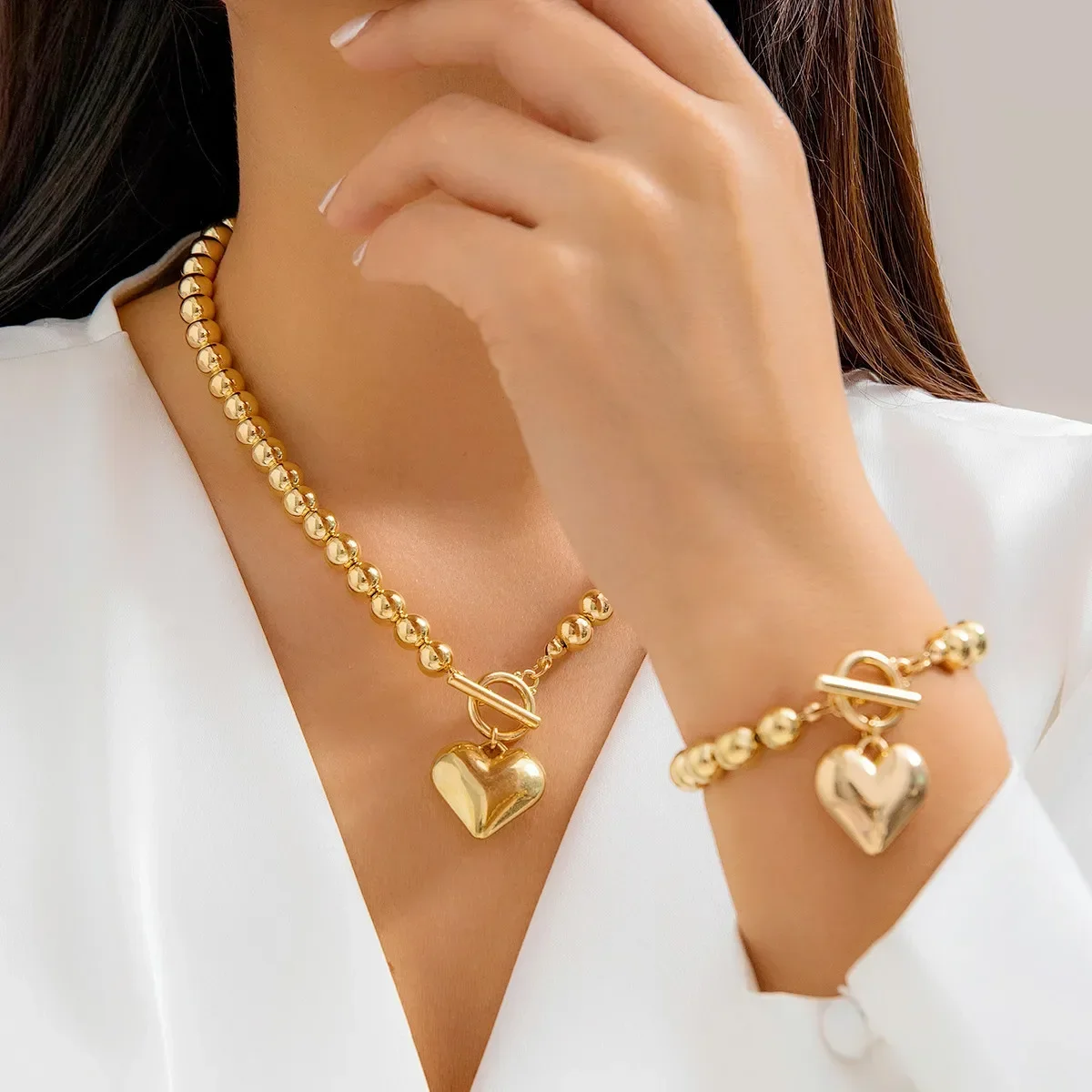2Pcs Luxury Gold Color Beads Heart Pendant Necklace Bracelet for Women Punk Vintage OT Buckle Choker Wedding Party Jewelry Set image 2
