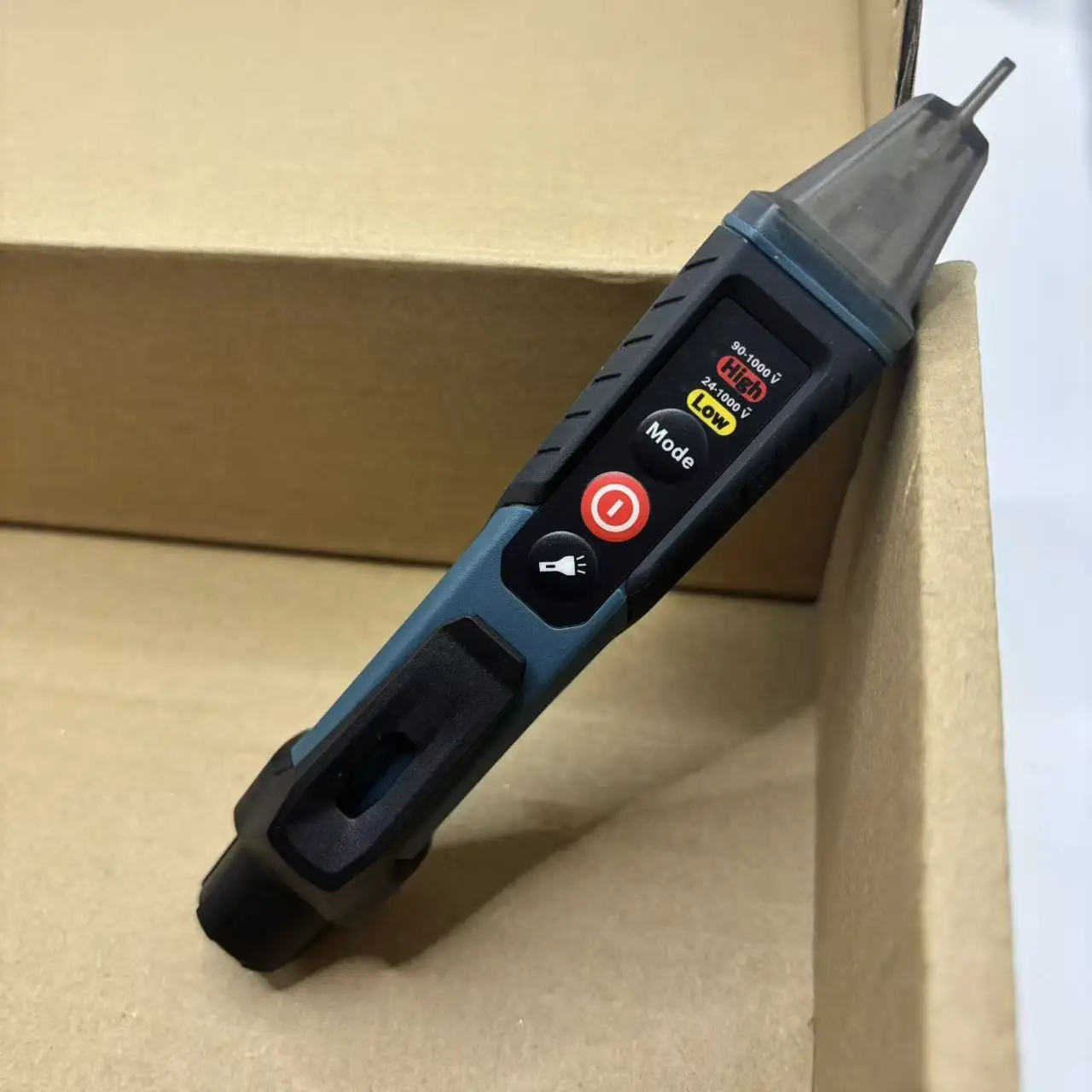 BOSCH GVD1000-17 Professional Non-contact Voltage Tester Rugged IP67 Rating Waterproof Dustproof Power Tool Accessories