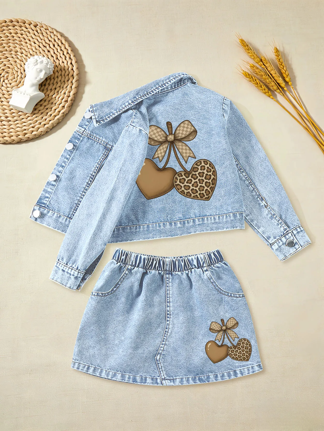 2 pieces: Valentine's Day Girls' Autumn Sweet Cute Denim Dress Set with Cartoon Heart Prints
