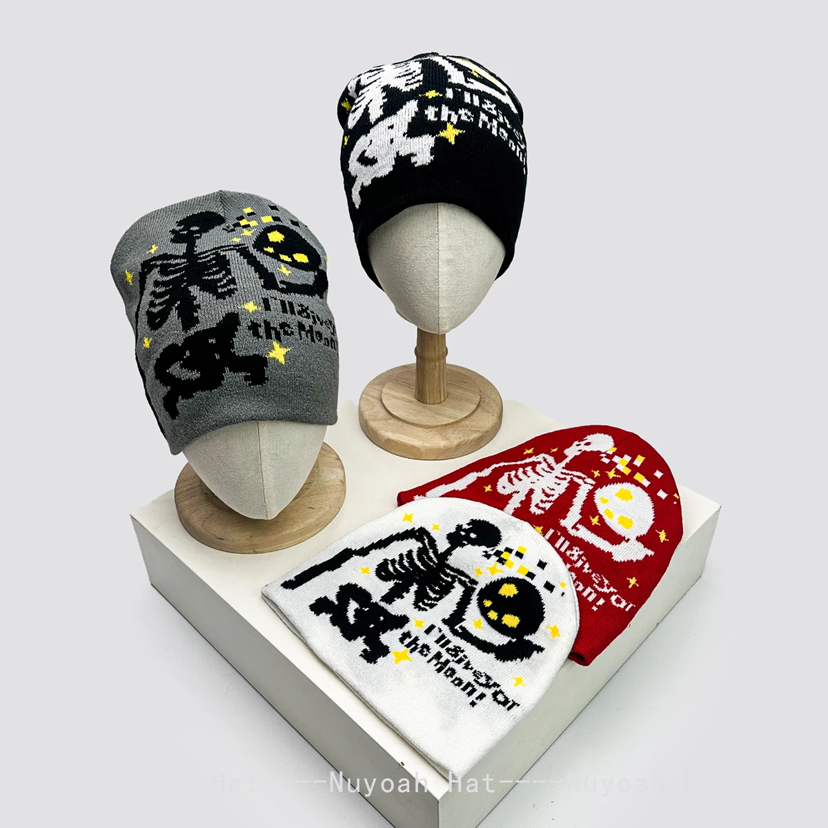 

New Men Women Skeleton Moon Letter Jacquard Knitted Hats Color Block Warm Hip Hop Personal Fashion Street Beanies Versatile ins