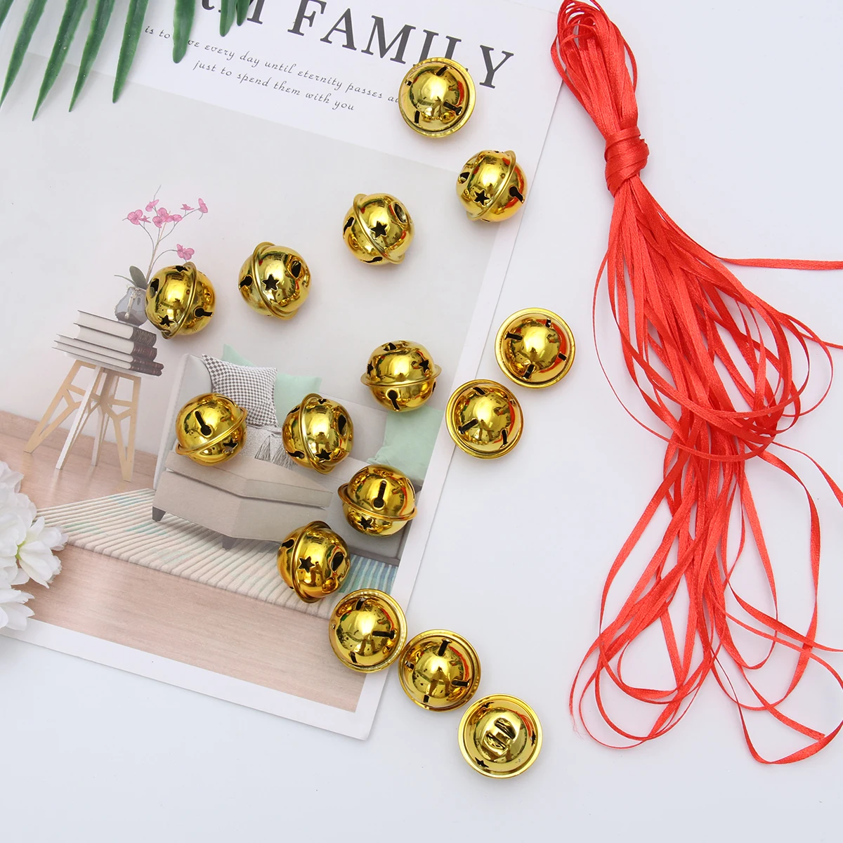 

21pcs Jingle Bells Christmas Decoration Set 4Cm Golden Bells 10M Ribbon Diy Craft Hanging Bell Party Decor Accessories