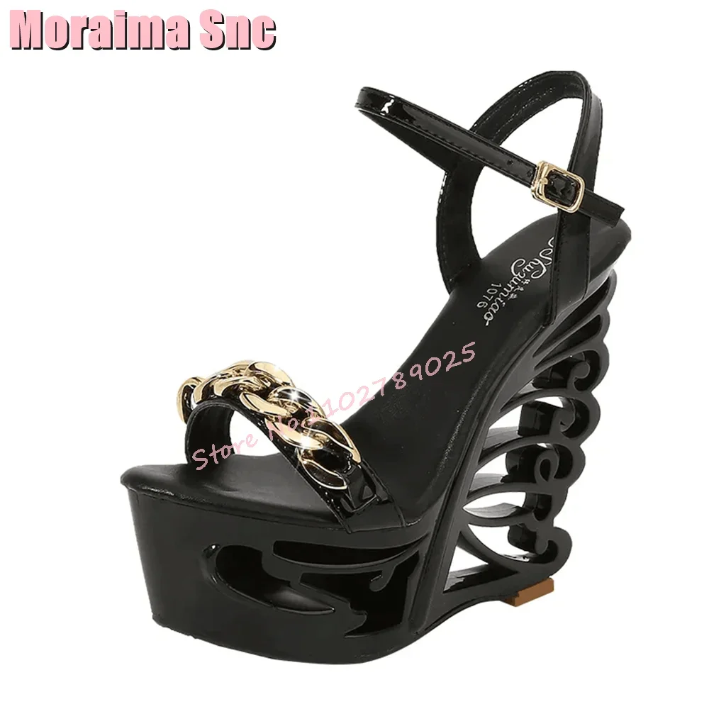 

2025 New Unique Hollow Strange Heel Sandals Platform Round Toe Women Shoes Summer Chain Decor Sexy Fashion Sandals Nightclub