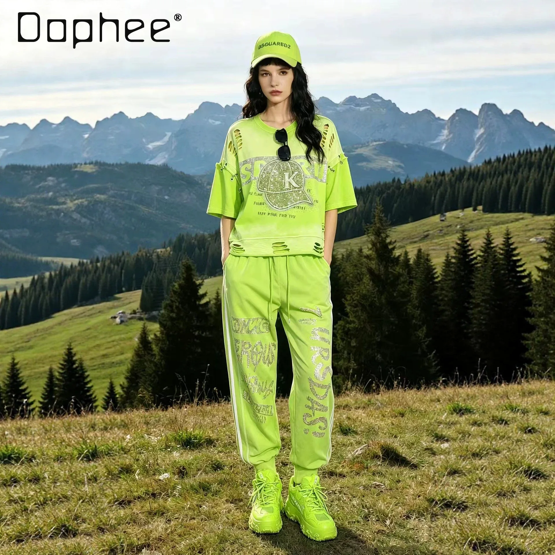 

European T-shirt Women's 2026 Summer New Printing Diamond-encrusted Holes Smudged Splicing Trend Loose Short-sleeved Top
