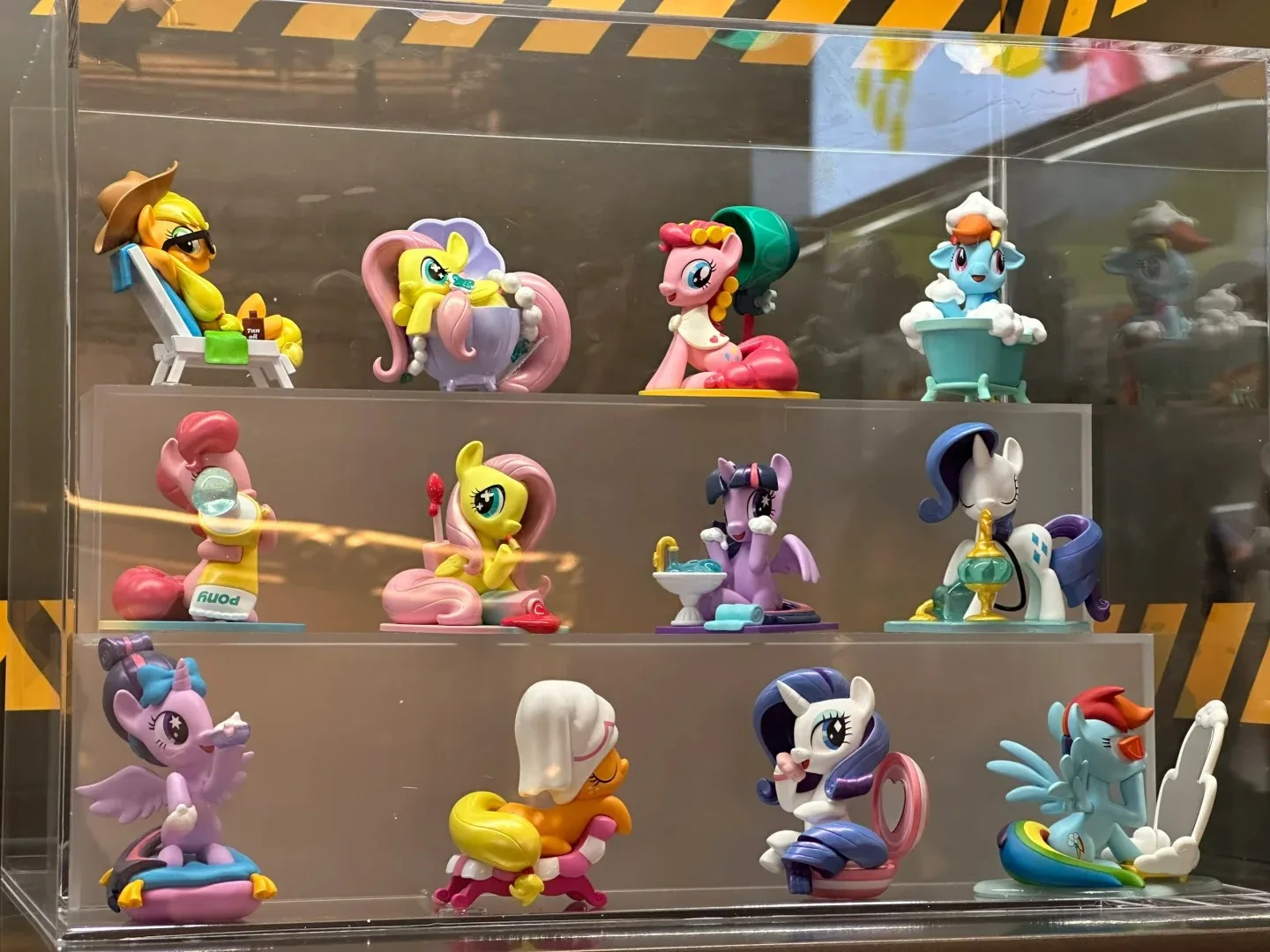 Nowy My Little Pony Leisurely Afternoon Series Blind Box Kawaii Pony Mystery Box Kolekcjonerskie modele dekoracji na biurko jako prezent dla dziecka