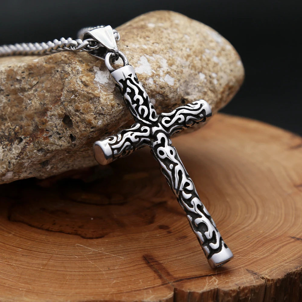 Vintage Engraving Cross Necklace Pendant For Men Women Fashion Punk Simple Stainless Steel Men Cross Pendant Jewelry Wholesale