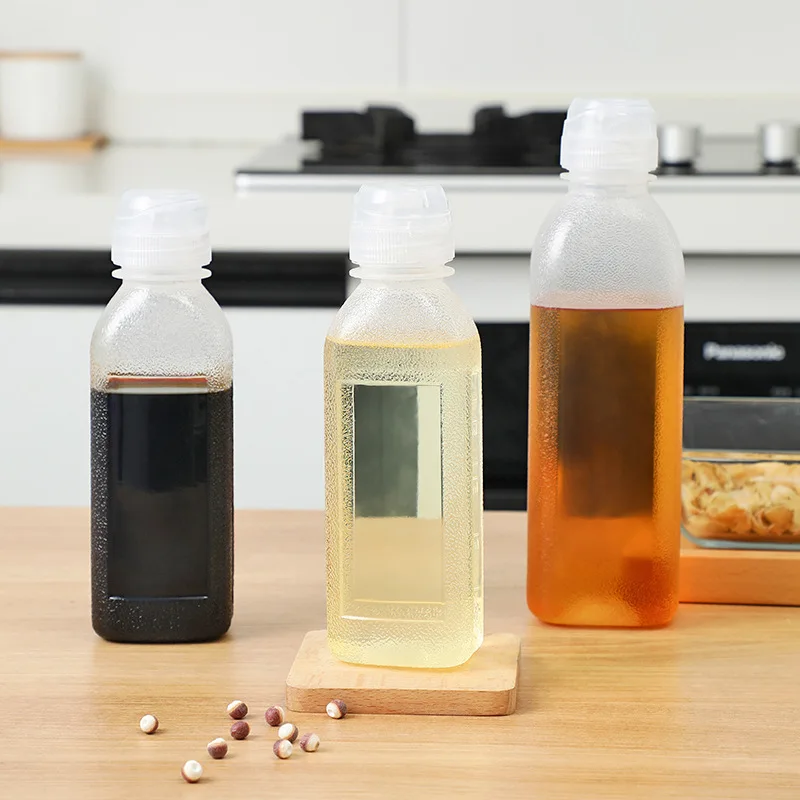 1PC 300/500ML Condiment Squeeze Bottles Plastic Oil Spray Bottle Olive BBQ Mustard Mayo Cooking Baking Home Kitchen Accessories