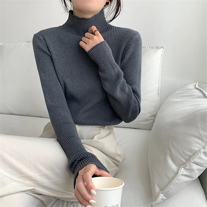 سترة محبوكة بنصف الياقة العالية للنساء 2025 بلوفرات شتوية فضفاضة متينة للسيدات ملابس تريكو غير رسمية بأكمام طويلة أساسية