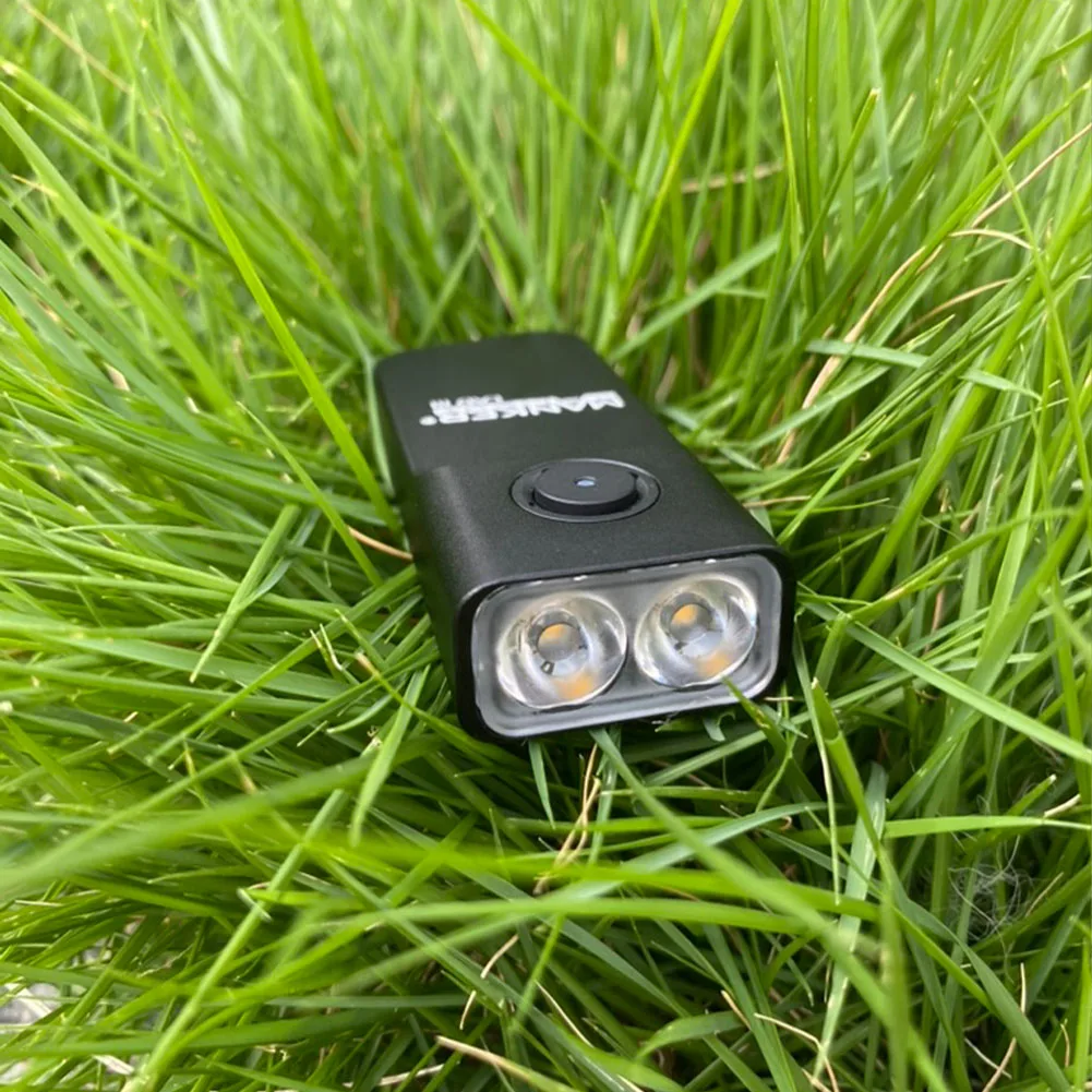 Mankerlight LAD MK III (الإصدار الأسود) مصباح يدوي EDC مدمج بمنفذ شحن USB-C 1020 لومن 70 متر شعاع رمي