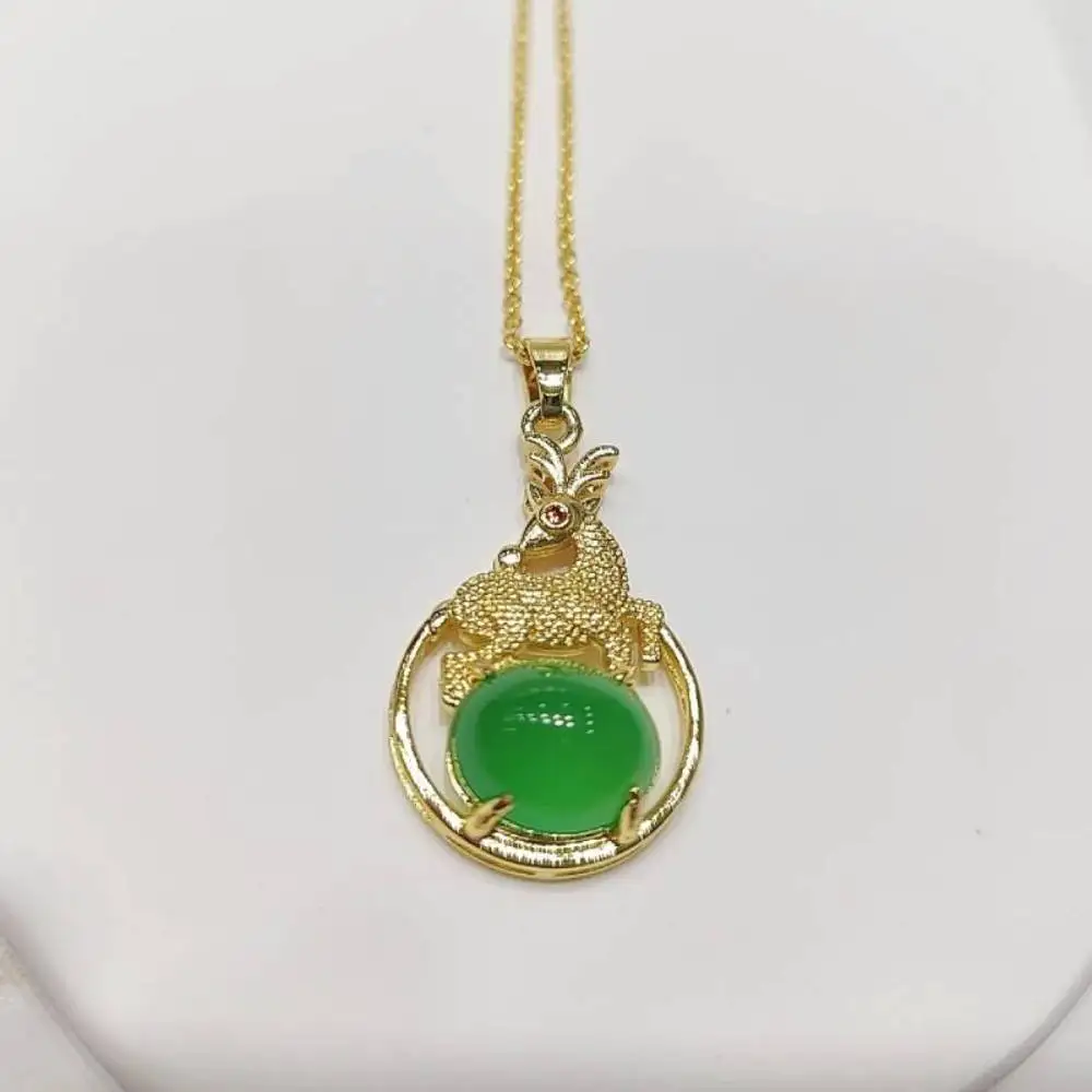 Copper Inlaid Chrysoprase pendants Natural Jade Chalcedony Deer Pendant Necklace Fashion Women Charms Jewellery Gifts