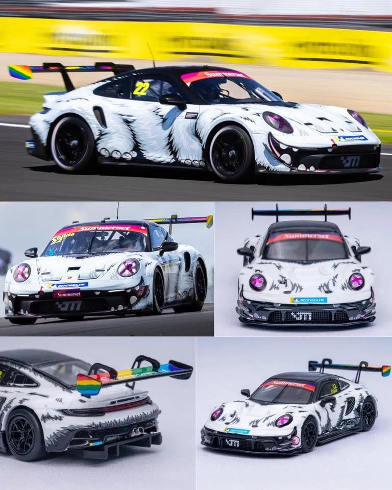 Elowen Art 1:64 Porsche 911 GT3 Snow Monster Lackierung Legierung Druckguss-Automodell Sammlerstück Geschenk
