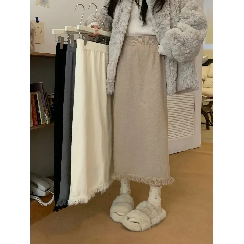 Mid-length A- line Skirt Split Wool Hip Long Skirt 2024 Autumn and Winter New Tassel Knitted Skirt Women's Thickened