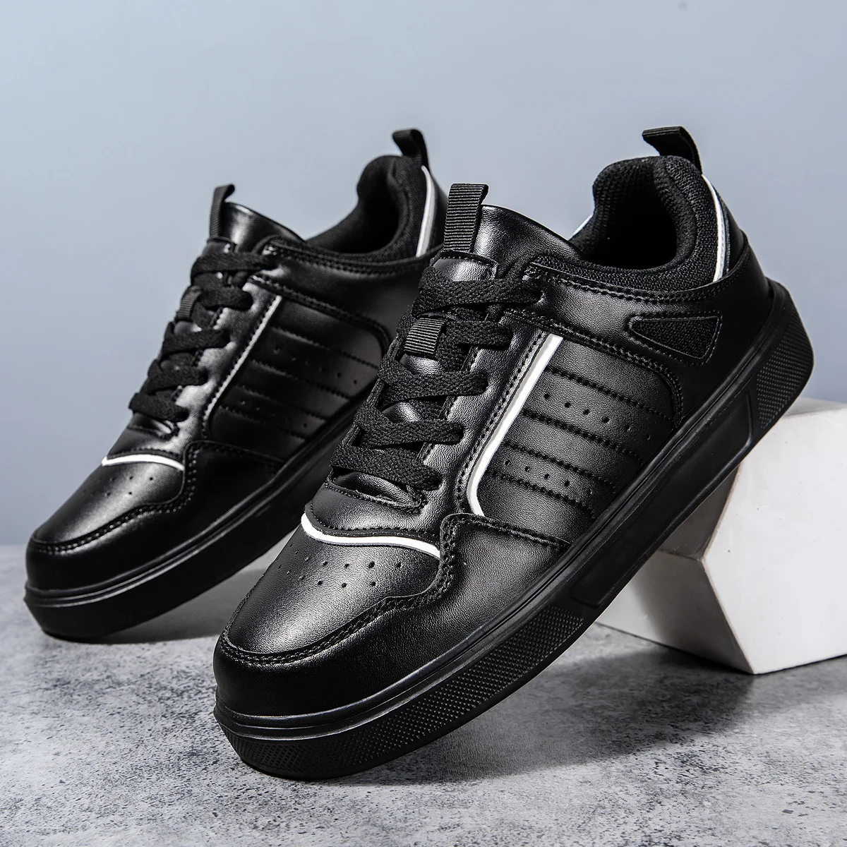 

39 Высокопроизводительная весенняя спортивная обувь для кормления, толстые кроссовки для мужчин, 2025 г, спортивные кроссовки известных брендов, новый сезон, лидер продаж