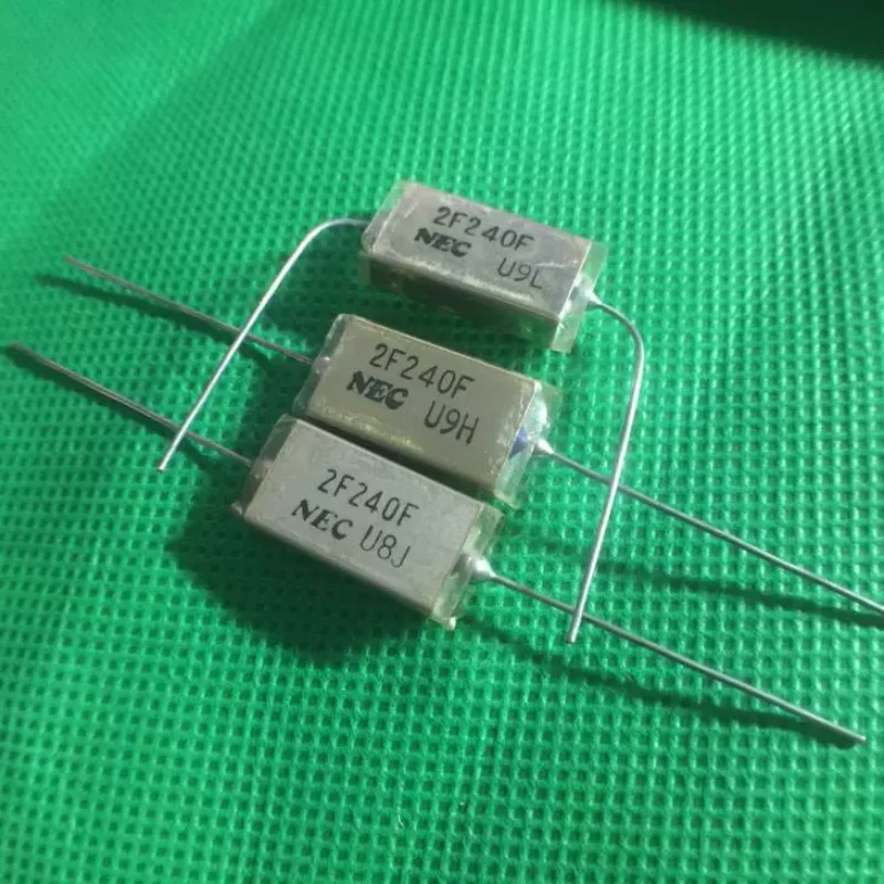 5PCS New antique Japanese copper shell NEC 24PF 500V fever axial silver oil immersed mica capacitor with high precision
