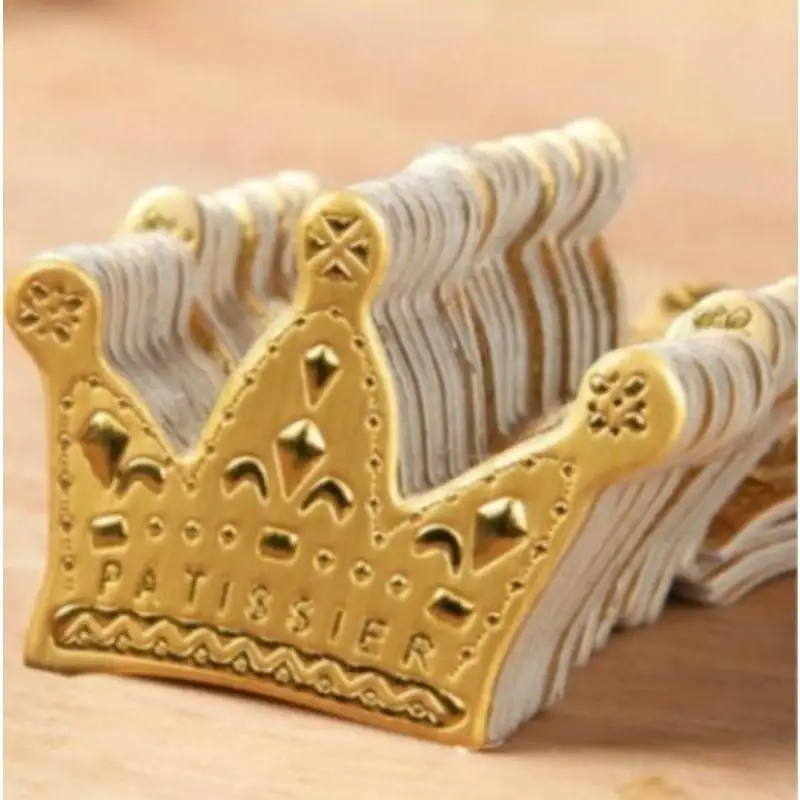 50 Teile/los Gold Prinzessin Krone Kuchen Topper Gefälligkeiten Party Cupcake Picks Hochzeit Geburtstag Dekorationen Zubehör
