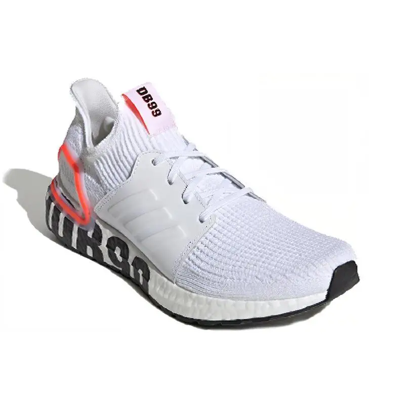 حذاء أديداس Ultra Boost 19 David Beckham Triple Crown للذكرى العشرين للأحذية الرياضية FW1970