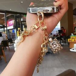 Big Double Pearls Chain Bracelets for Women - Can Hold the Phone