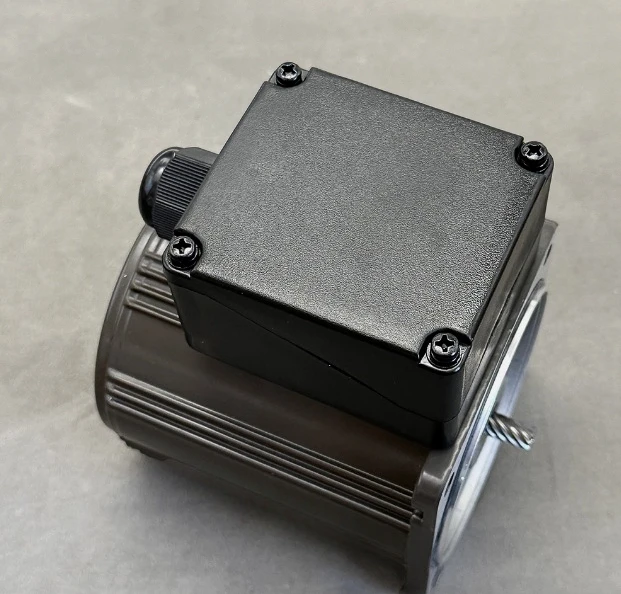 Brand New Motor M9MX40GK4YGA  Three-Phase Motor 40W 200/220/230V Expedited Shipping