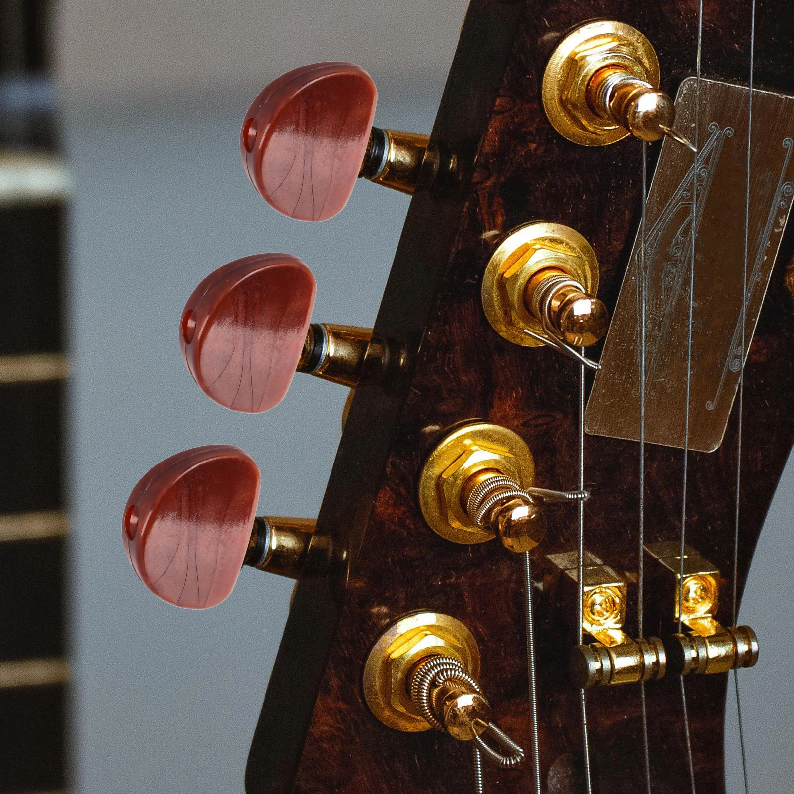 

6Pcs Guitar Tuning Peg Knobs Comfortable Ergonomic Handle for Folk Music Instruments Simple Installation Parts Accessory Upgrade