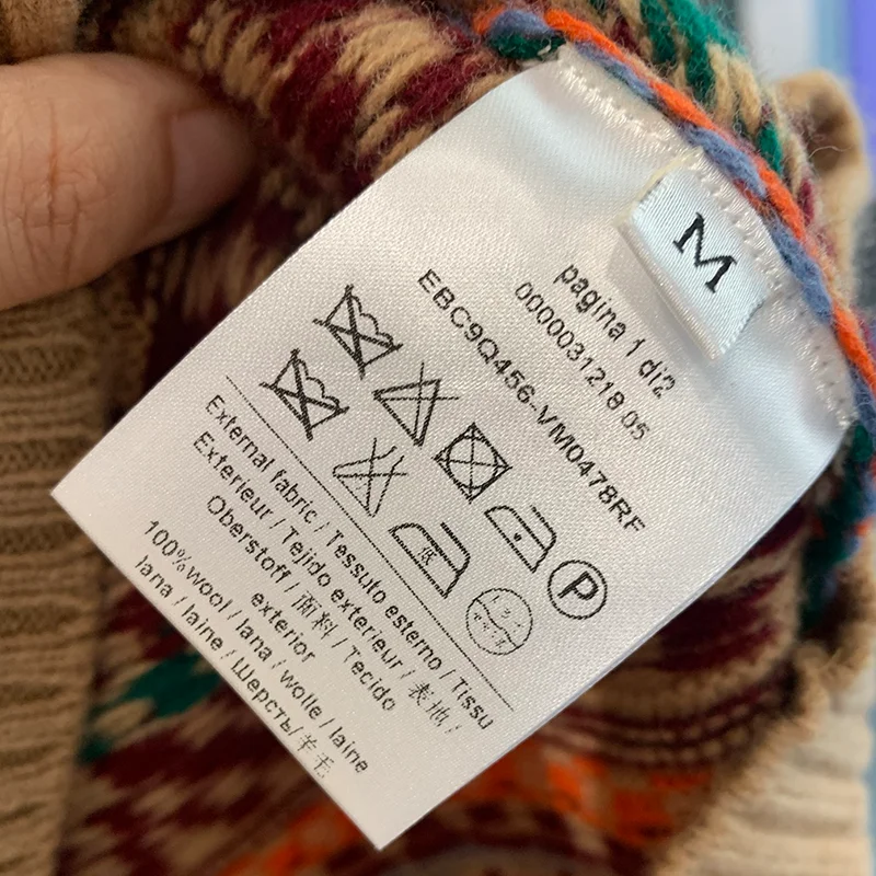 سترة كشمير كلاسيكية لعام 2025 - ملابس تريكو صوف 100% للأناقة غير الرسمية على الطراز العتيق دفء مريح للارتداء اليومي AJ1312