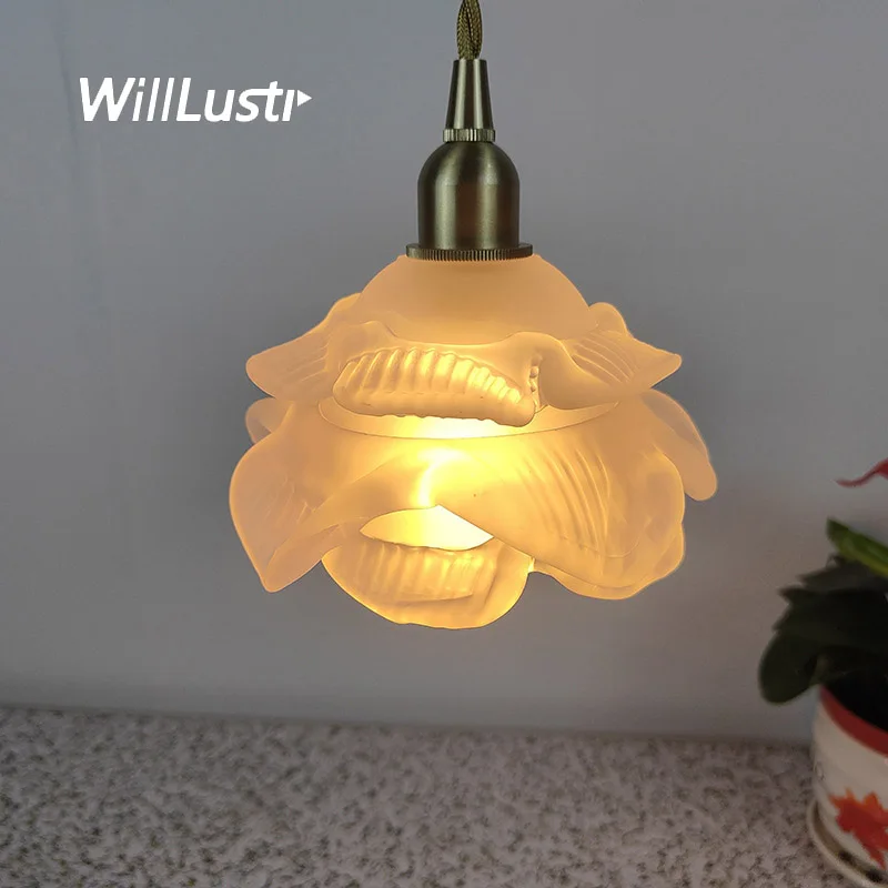 Glass Flower Petal Pendant Lamp Creative White Yellow Rose Suspension Light Hotel Bedroom Cafe Brass Hanging Ceiling Chandelier