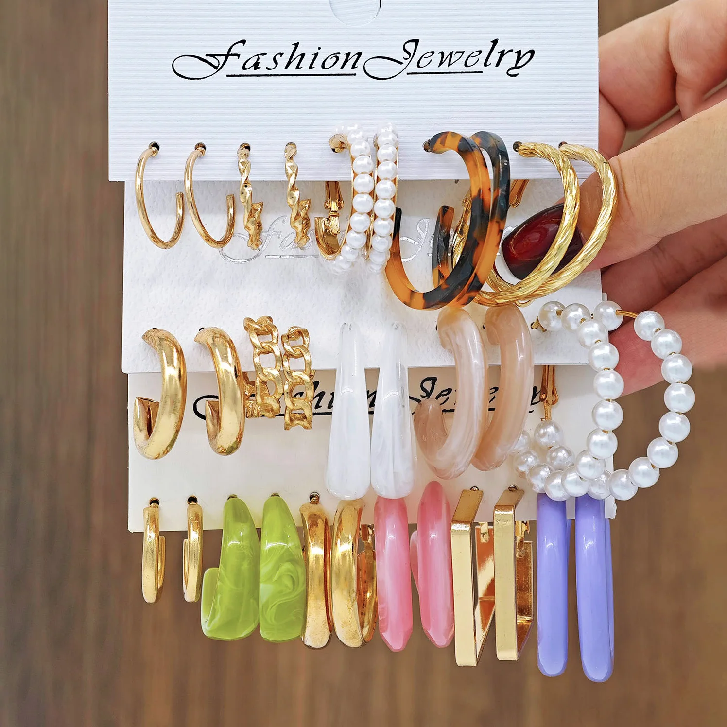 Women's Fashion Metal Hoops Square Geometric Leopard Print Autumn Winter Earrings Retro Imitation Pearl Hepburn Style Hollow Irr