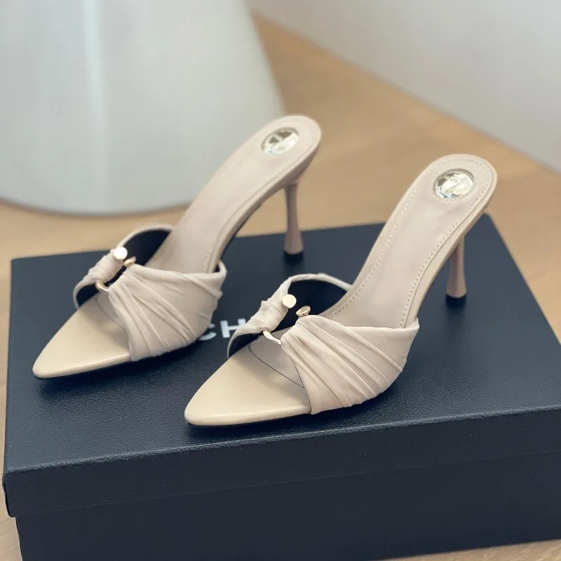 

2026 Summer New Pleated Metal Buckle Decorated with Thin High-heeled Slippers Women's Pointed Fashion Wear-resistant Slippers