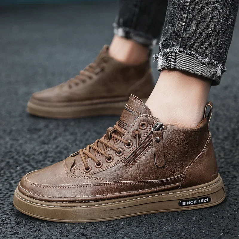 Men‘s Outdoor High-top Fashion Casual Shoes Trend Ankle Boots Korean Version Tooling Shoes Platform Warm Fur  Men Leather Boots