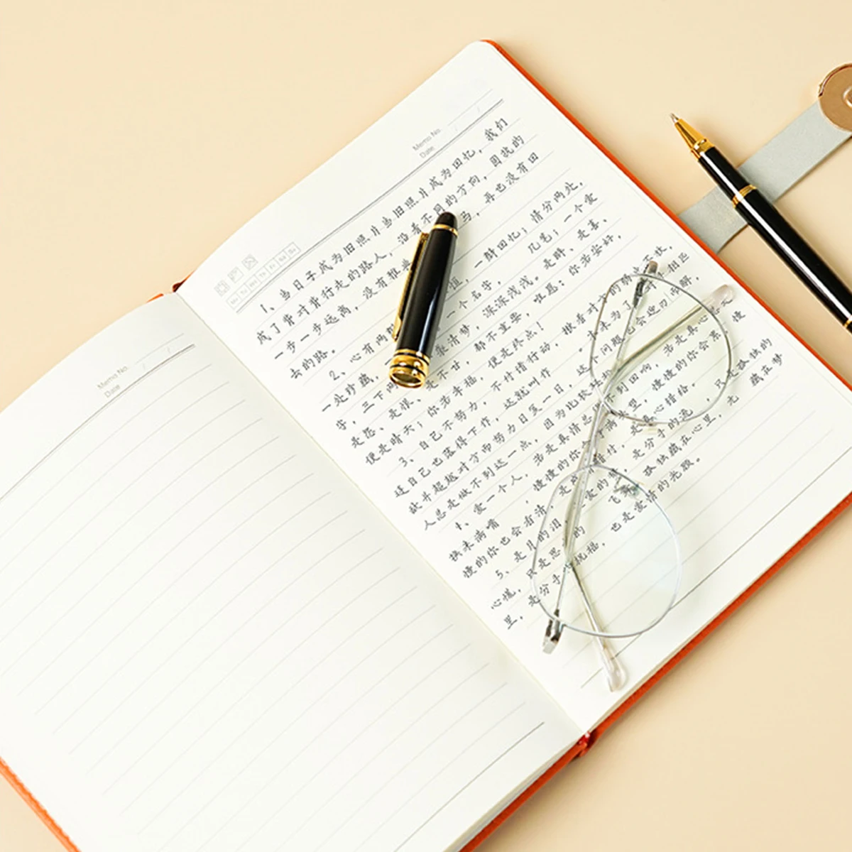 (Can engrave logo) A5 Leather Notepad, Buckle Diary, Business Notebook, Travel Log, Meeting Notebook, Excerpt Book