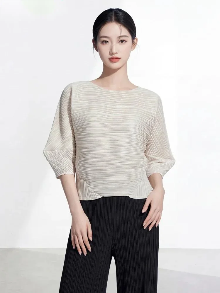 

Solid Color Loose Pleated Top Women's Round Neck Casual Irregular Half Sleeve T-shirt 2026 Summer New 17SOF54